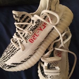 Adidas yeezy 350 zebra